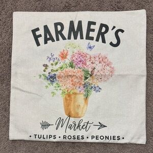 Like New Spring/Summer Pillow Case Cover-Unbranded-Woven Ecru Color